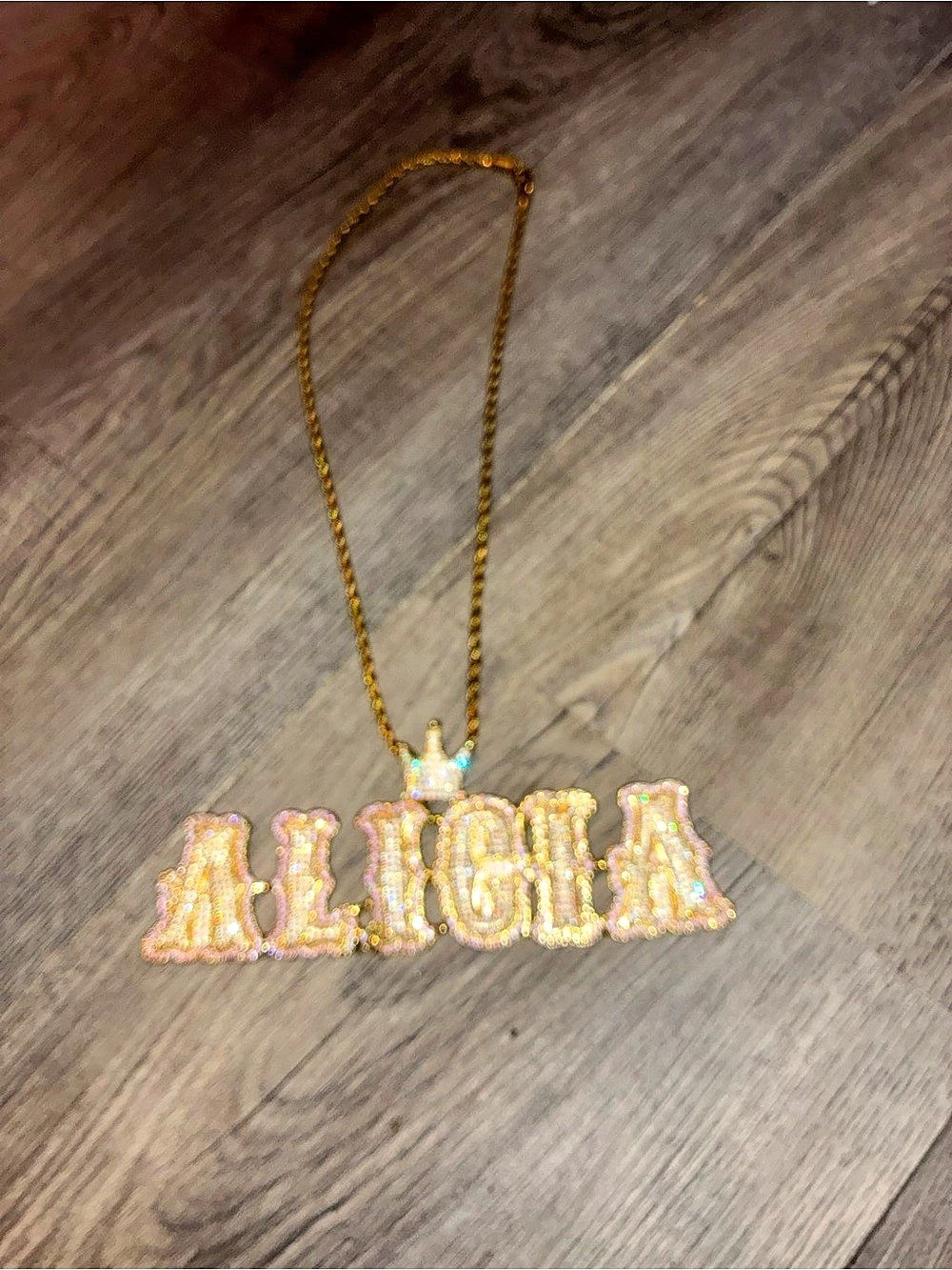 Alicia name necklace